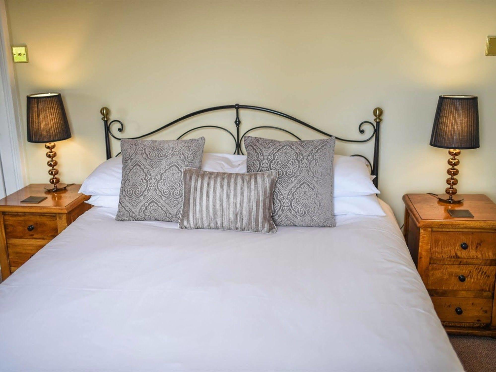 Lydford House Hotel ภายนอก รูปภาพ